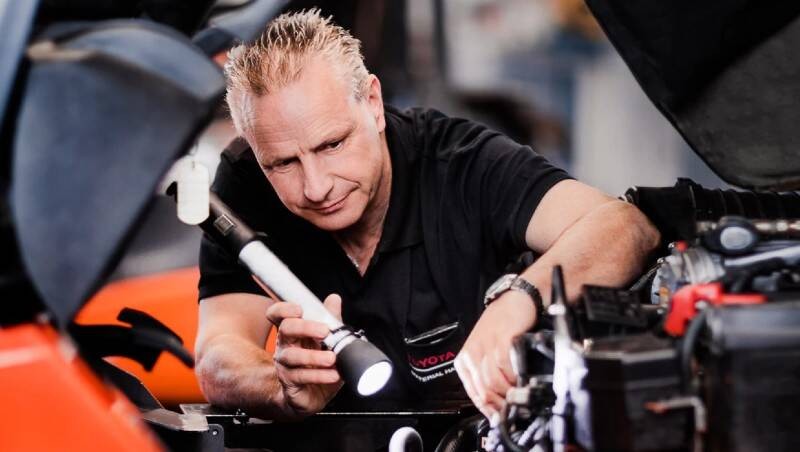 Manutenzione dei carrelli elevatori: quando fare i controlli periodici