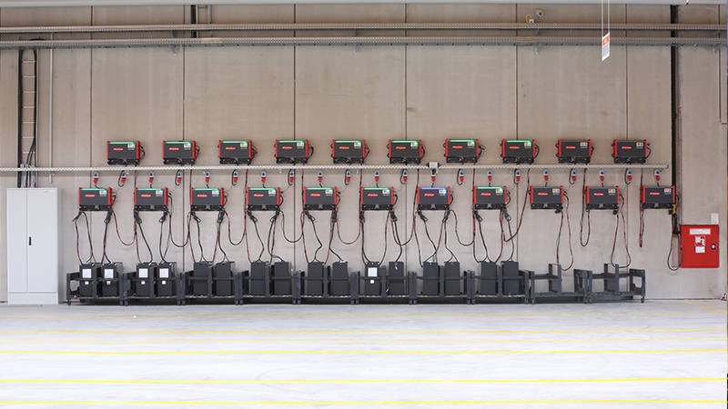 Batterie carrelli elevatori: verifica gratuita dopo un lungo fermo macchina