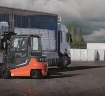 Carrelli elevatori Toyota in vendita e a noleggio da Vilogic