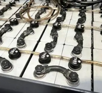 Come mantenere la batteria del carrello elevatore in buono stato