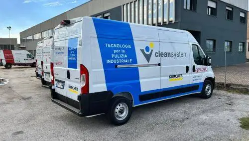   Macchinari per la pulizia industriale: scopri tutte le macchine per la pulizia professionale