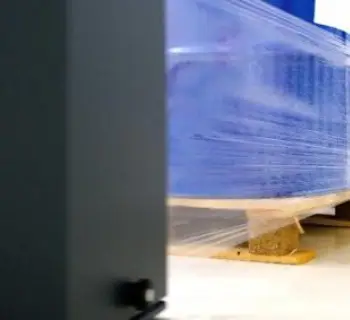 Fasciapallet: tutti i vantaggi delle macchine avvolgipallet